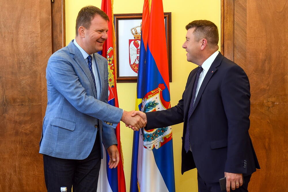 Predsednik Mirović primio delegaciju Županije Hargita