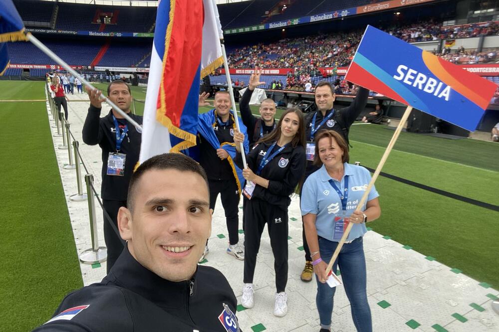 SPEKTAKL U ROTERDAMU: Svečano otvoreno Svetsko prvenstvo policajaca sportista