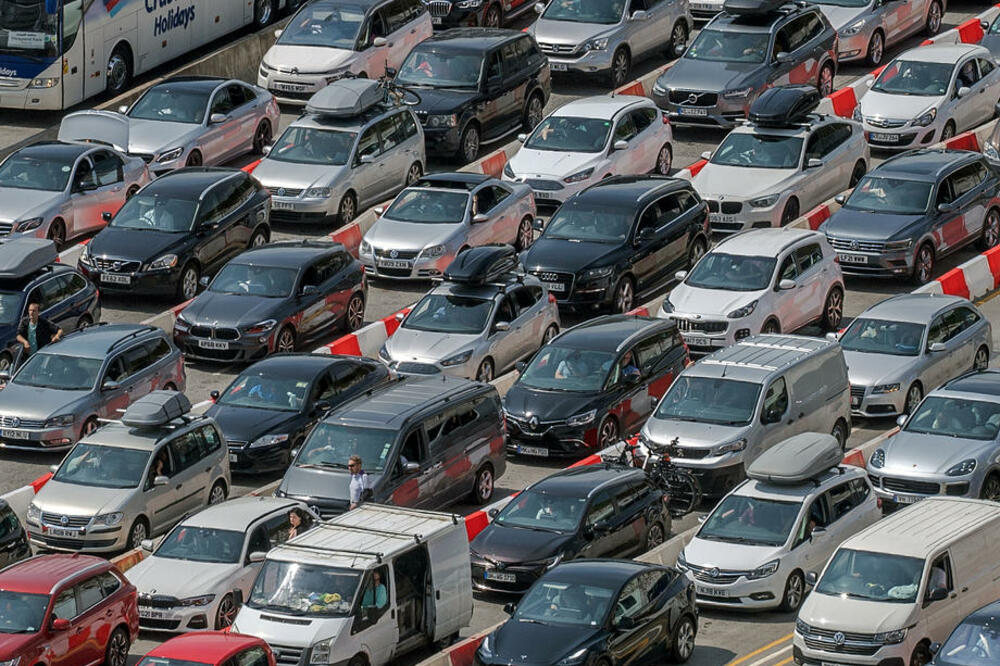 OVIM AUTOMOBILIMA SE NAJVIŠE VRAĆA KILOMETRAŽA: Nova studija donosi šokantne izveštaje o polovnjacima, PREVARIĆE VAS DOK TREPNETE!