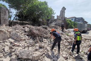 SNAŽAN ZEMLJOTRES JAČINE 7 RIHTERA POGODIO FILIPINE: Srušene zgrade, bolnica evakuisana