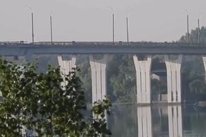 NOVA TAKTIKA UKRAJINSKE VOJSKE NOĆNA MORA ZA RUSIJU! HIMARSOM granatiran most na Dnjepru u Hersonskoj oblasti?