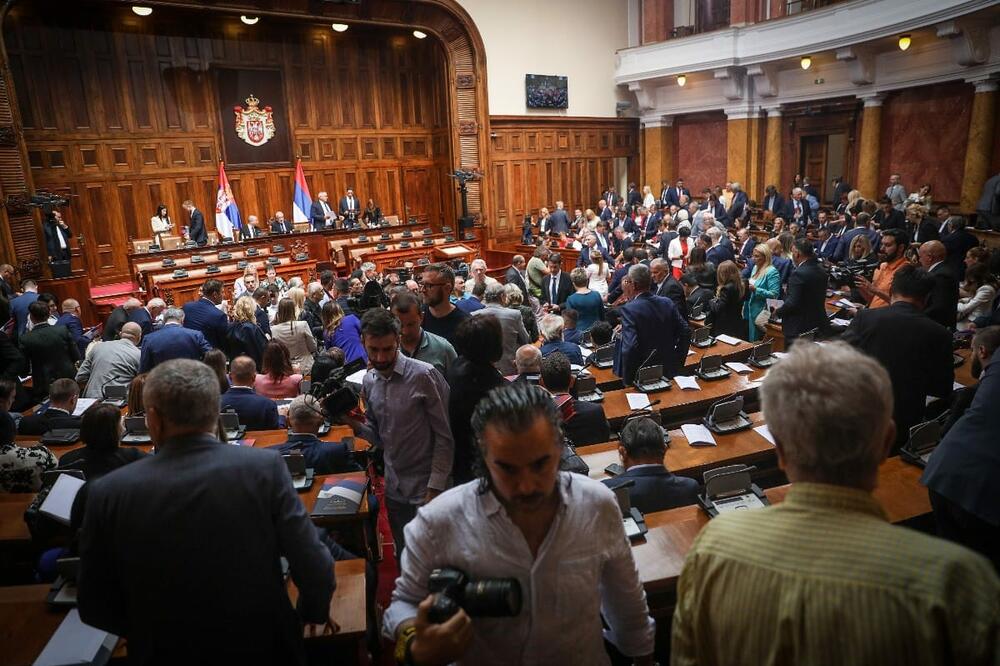 ORLIĆ: Posebna sednica Skupštine Srbije o Kosovu verovatno 13. septembra