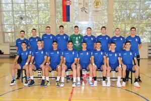 BUDUĆNOST SRPSKOG RUKOMETA Kadetska reprezentacija učestvuje na Evropskom prvenstvu u Crnoj Gori