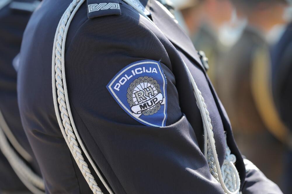 HRVATSKI POLICAJAC ZBOG VOJSKE SRBIJE UDALJEN SA POSLA: Čak još njih 15 dobilo poziv za regrutaciju!