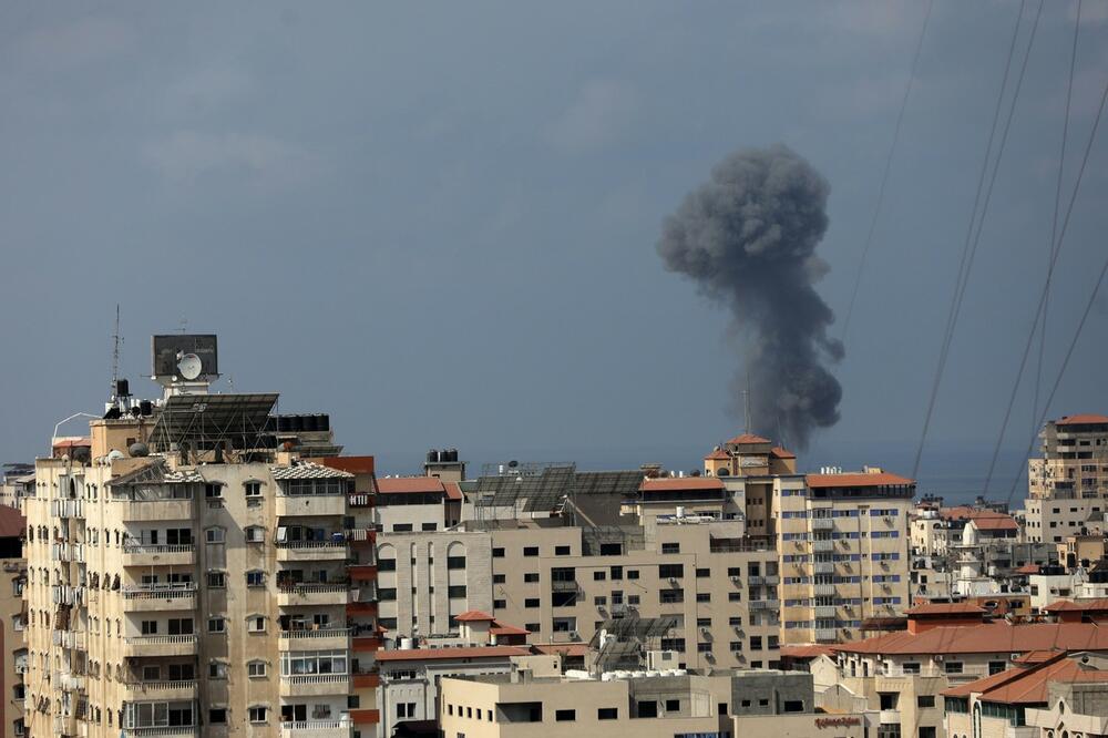 DOK SU SVE OČI UPRTE U TAJVAN NAPETOST RASTE NA BLISKOM ISTOKU! Izraelski avioni nastavili napade na pojas Gaze