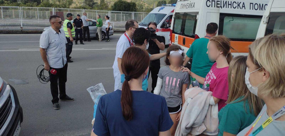 Preuzimanje dece na srpsko-bugarskoj granici