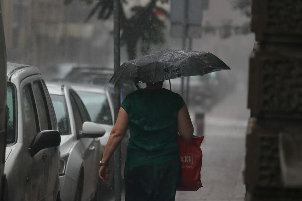 PROLEĆNE TEMPERATURE U SRBIJI U UTORAK: Maksimalno 27 stepeni, mestimično sa kišom i pljuskovima!