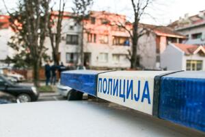 SREDNJOŠKOLAC PRETUČEN NA VELIKOM ODMORU: Jezivo vršnjačko nasilje u blizini škole u Leskovcu