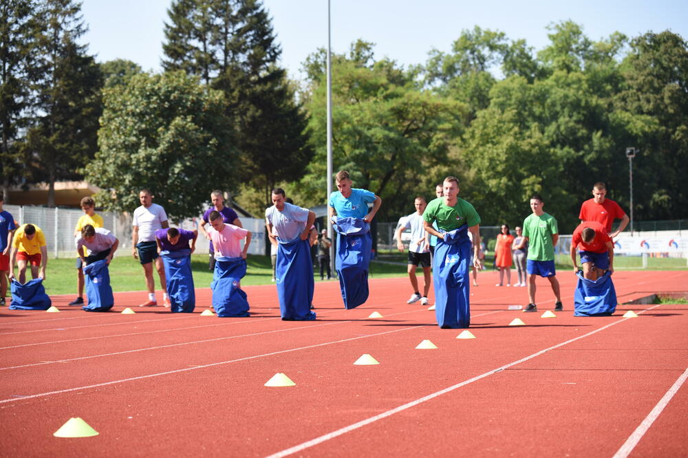 FINALE SEOSKIH IGARA Orane osvojile prvo mesto i sportski teren kao nagradu
