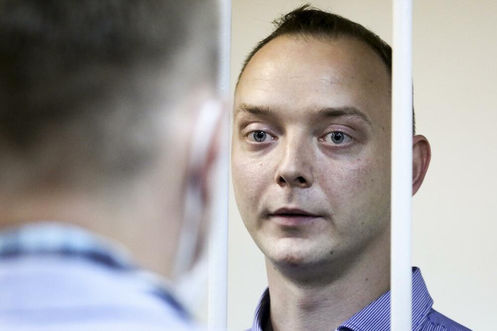 RUSKI VOJNI NOVINAR IVAN SAFRONOV OSUĐEN ZA VELEIZDAJU I SARADNJU SA NATO PAKTOM: Sud presudio 22 godine robije u strogom zatvoru