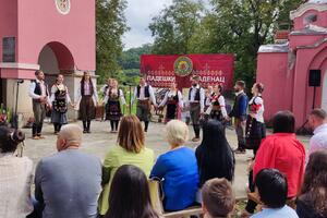 PADEŠKI KLADENAC 36. PUT: Održana tradicionalna višegodišnja kulturna manifestacija (FOTO)