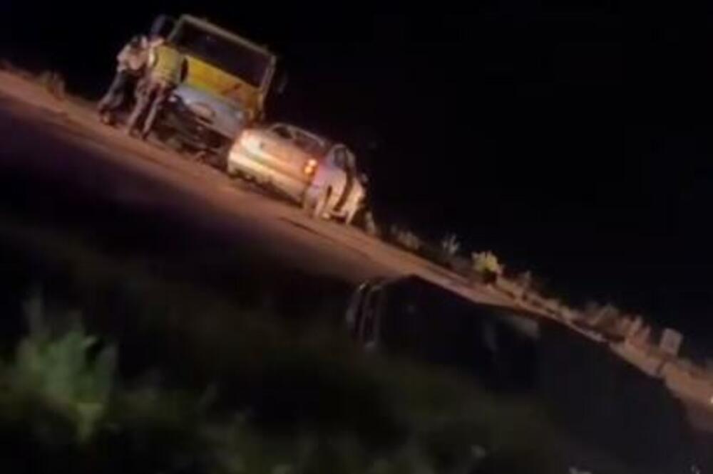 STRAVIČAN UDES NA PUTU PARAĆIN-ZAJEČAR: Slupano nekoliko vozila, jedan automobil završio u kanalu pored puta (VIDEO)