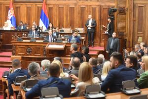 JEDINO SE MAGARAC NE BI PROMENIO: Predsednik u Skupštini o promeni politike prema Kosovu ne samo našom već i voljom velikih sila