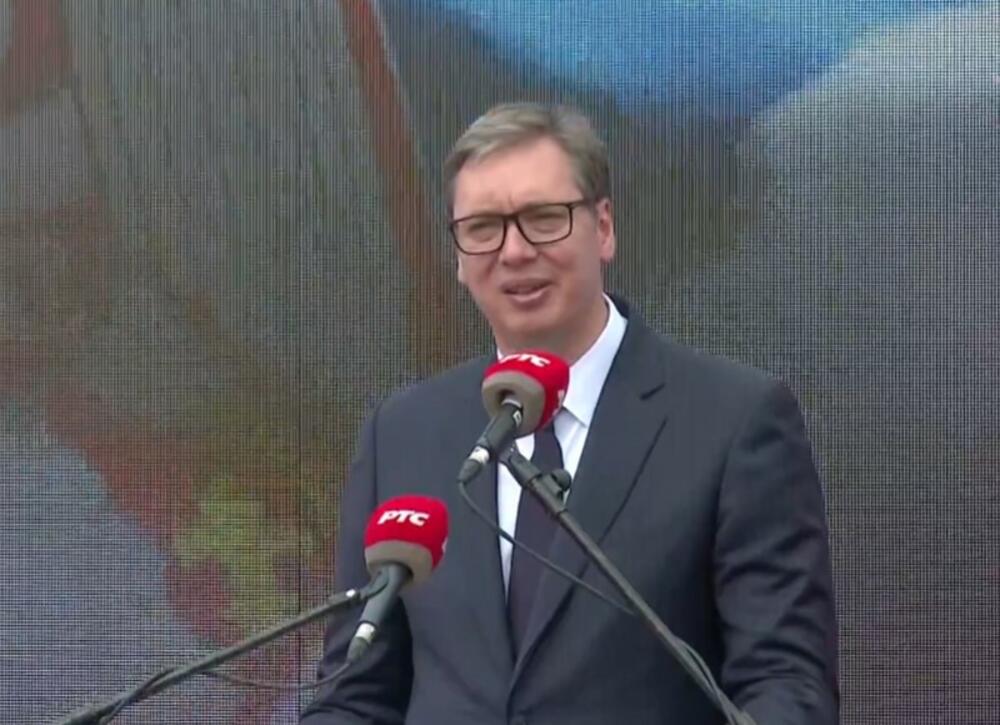 Aleksandar Vučić, Bijeljina, Milorad Dodik, Dan Republike Srpske