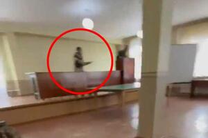 INCIDENT U RUSIJI: Pucnjava u regrutnom centru VIDEO
