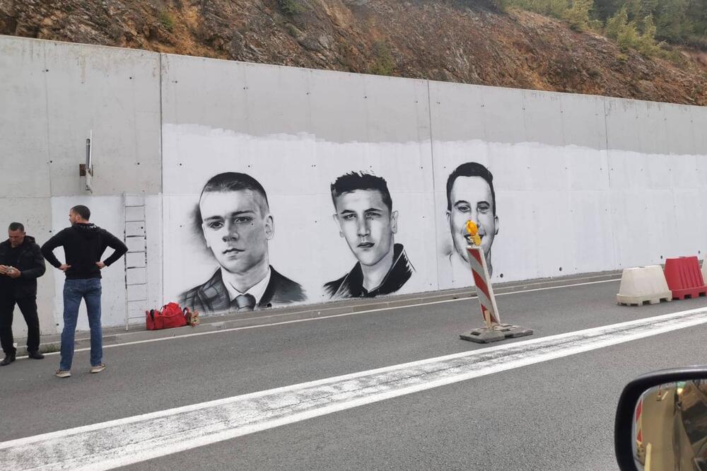 ČETVORICA NASTRADALIH MLADIĆA IZ UŽICA NIKAD NEĆE BITI ZABORAVLJENI: Oslikava se mural tamo gde su poginuli (VIDEO)
