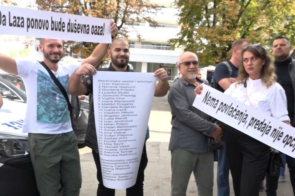 ŠTRAJK DELA ZAPOSLENIH NA KLINICI "LAZA LAZAREVIĆ": Traže smenu direktorke, protest će održavati svakog dana do ispunjenja zahteva