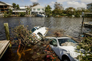 URAGAN IJAN OJAČAO: Oluja se približava Južnoj Karolini, raste broj žrtava VIDEO, FOTO