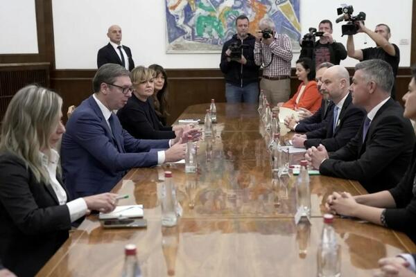 SRBIJA OSTAJE NA EVROPSKOM PUTU! Oglasio se predsednik Vučić posle važnog sastanka sa Bilčikom i Nemecom (FOTO)