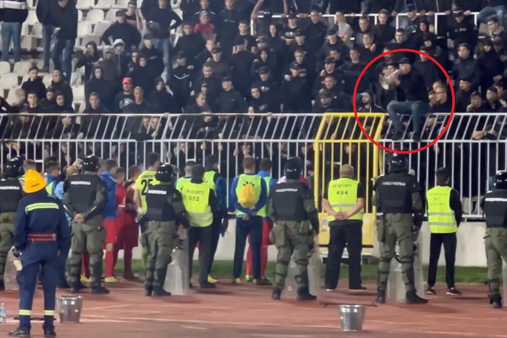 BRUKA U HUMSKOJ! Navijači Vojvodine MALTRETIRALI fudbalere posle poraza od Partizana: Šta je ovo? Šta ovo znači, bre?!