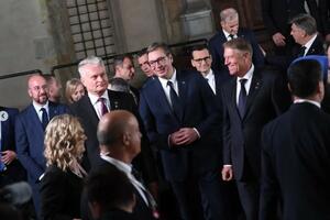 KURIR SAZNAJE: Vučić na Samitu u Pragu zatražio da se još jednom razmotri odluka o uvozu nafte, Radev i Micotakis stali uz Srbiju