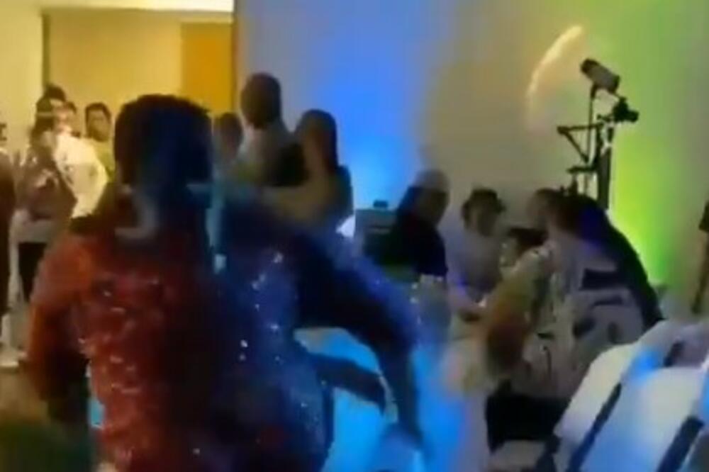 NEMA SVATA KOJI JE NIJE POMENUO Hit-snimak sa srpske svadbe koji se prepričava! Popela se na sto a onda je sve pošlo naopako VIDEO