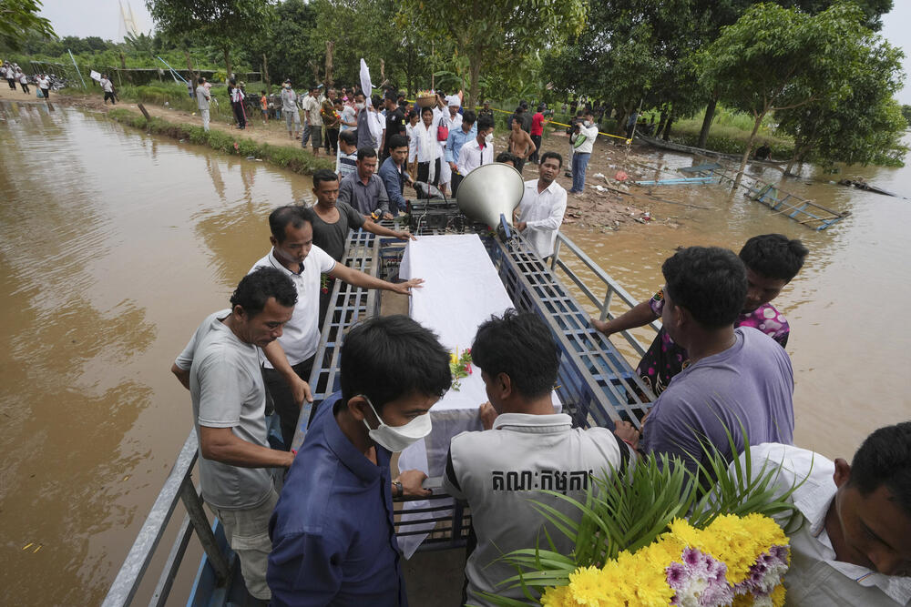 Kambodža, poginula deca, prevrtanje broda