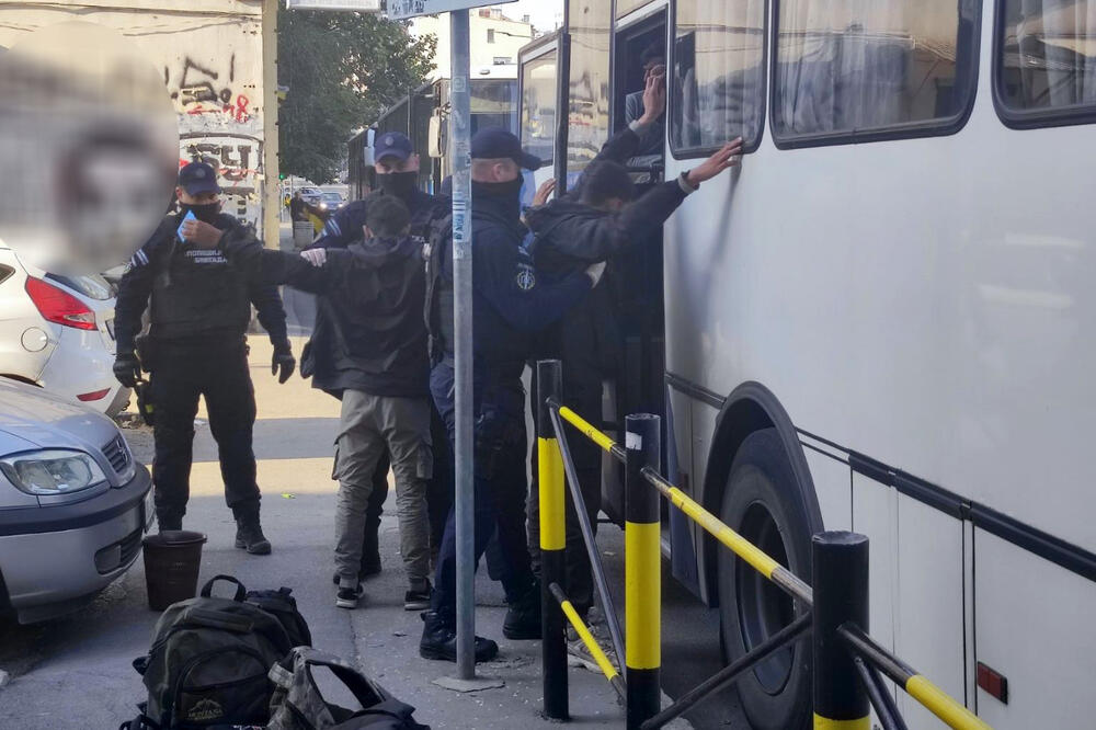 POLICIJA U BEOGRADU PRONAŠLA 135 NELEGALNIH MIGRANATA: Izmešteni u prihvatne centre