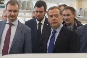 RUSIJA POKREĆE MASOVNU PROIZVODNJU BESPILOTNIH LETELICA Medvedev: Ove letelice su dokazale svoju efikasnost! VIDEO