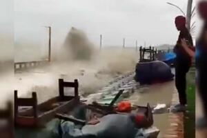 UZBUNA NA NAJVIŠEM NIVOU! Pozivi na evakuaciju uz obale Bangladeša i Mjanmara pred dolazak jakog ciklona, SPREMNO 1.500 SKLONIŠTA
