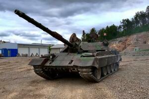 NOVO POJAVLJIVANJE SLOVENAČKIH TENKOVA U UKRAJINI: Sa M-55S planiraju da zaustave prodor ruskih tenkova T-90M kod Harkova!