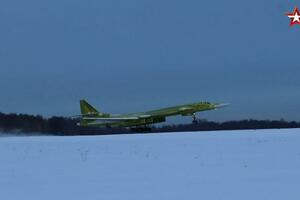RUSKI BOMBARDER JE JEDINSTVEN U SVETU I NOĆNA MORA ZA NEPRIJATELJE: Evo šta može ovaj modernizovani strateški Tu-160M! VIDEO