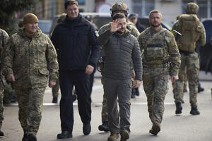 ZELENSKI SLETEO U SAD VOJNIM AVIONOM: Prva poseta stranoj zemlji od početka rata u Ukrajini, očekuje se RAZGOVOR S BAJDENOM