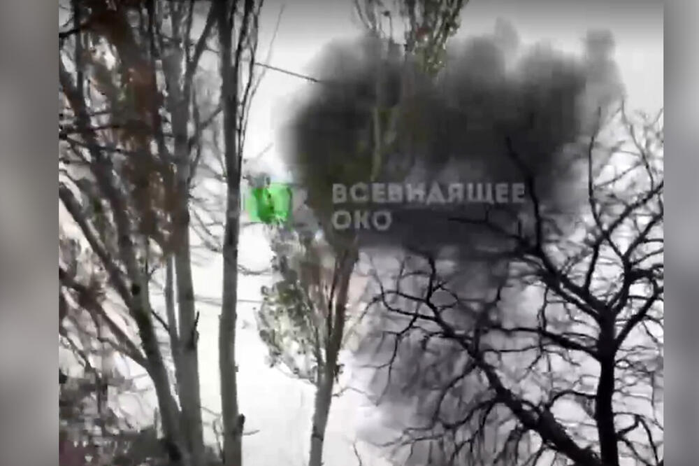 LANSIRANO OKO 100 KRSTAREĆIH RAKETA Novi žestoki udar ruske strateške avijacije, ukrajinski gradovi u MRAKU (VIDEO)