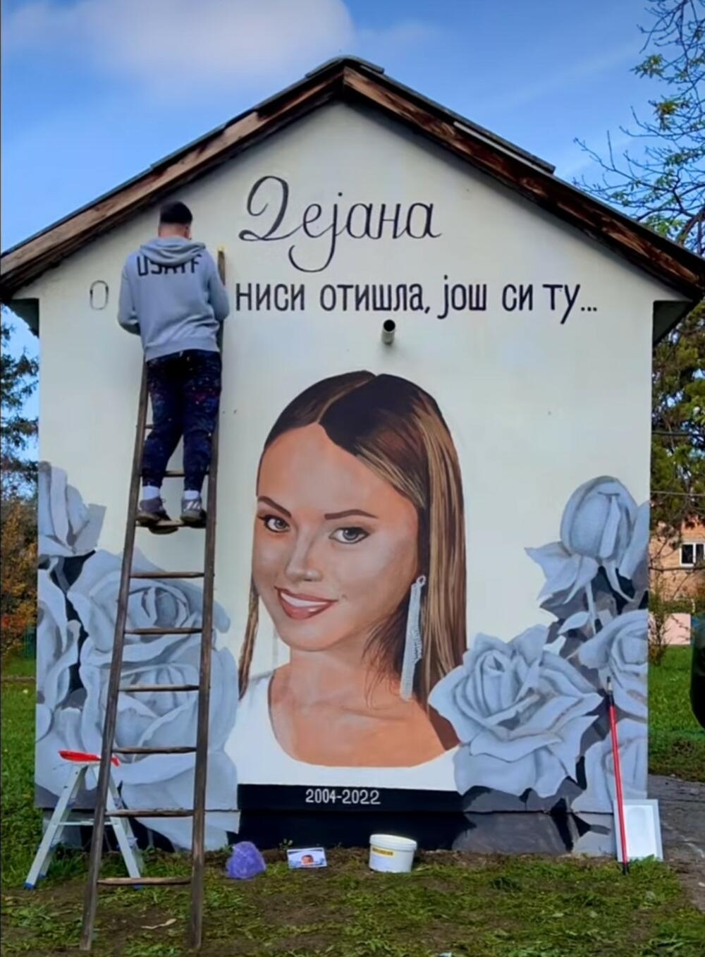 mural sa njenim likom