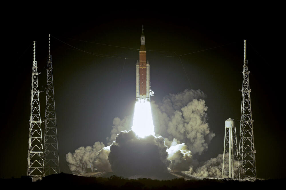 Lansiranje rakete koja nosi letelicu Orion
