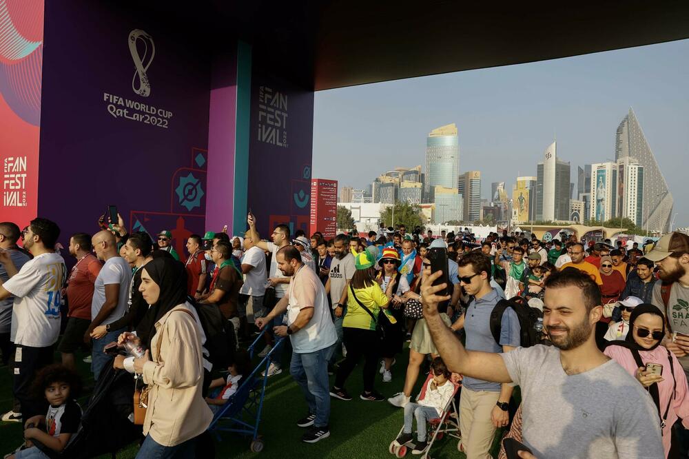 STRUČNJACI IZDALI UPOZORENJE NA "KAMILJI GRIP": Tiče se svih koji se vraćaju iz Katara, TREĆINA inficiranih preminula od infekcije
