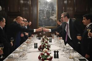 NAZDRAVILI PRIJATELJSTVU I PARTNERTVU: Predsednik Vučić priredio svečani ručak predsedniku Azerbejdžana
