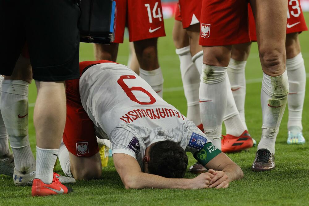 PLANETA BRUJI O SUZAMA LEVANDOVSKOG: Robert isplakao REKU SUZA nakon gola na Svetskom prvenstvu! Nije mogao da se smiri (VIDEO)