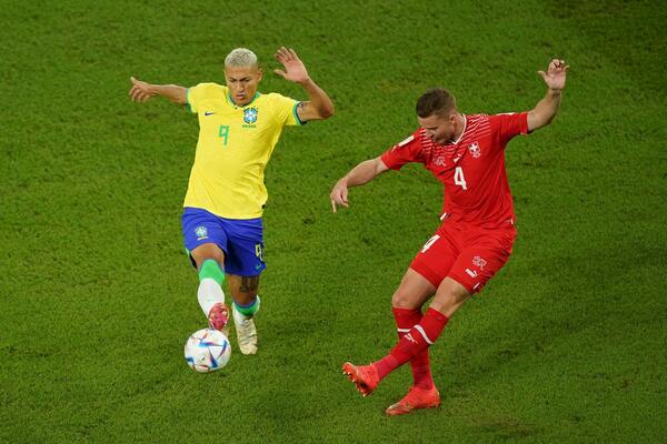 UŽIVO, BRAZIL - ŠVAJCARSKA, cela Srbija NAVIJA za Selesao! Potpuni ŠOK VAR poništio gol Brazila! Potpuna inicijativa Karioka!