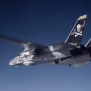 KRVAVI PETOMINUTNI DUEL NAD ZALIVOM SIDRA: Libijski Su-22 protiv američkog