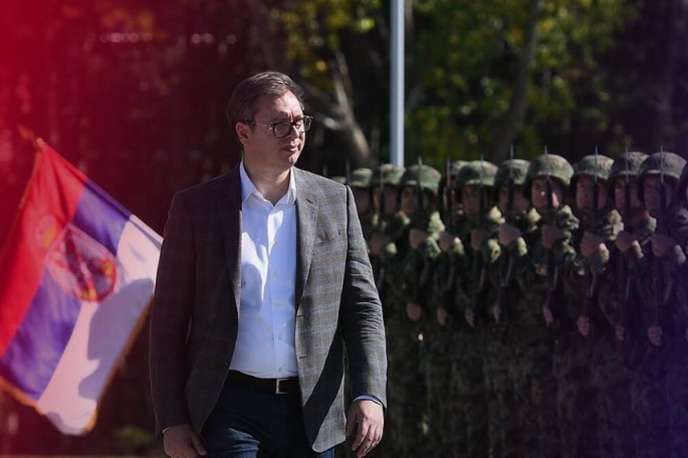 SRBIJA ĆE VEČNO PAMTITI ŽRTVE KOJE STE PODNELI: Predsednik Vučić čestitao Dan vojnih veterana