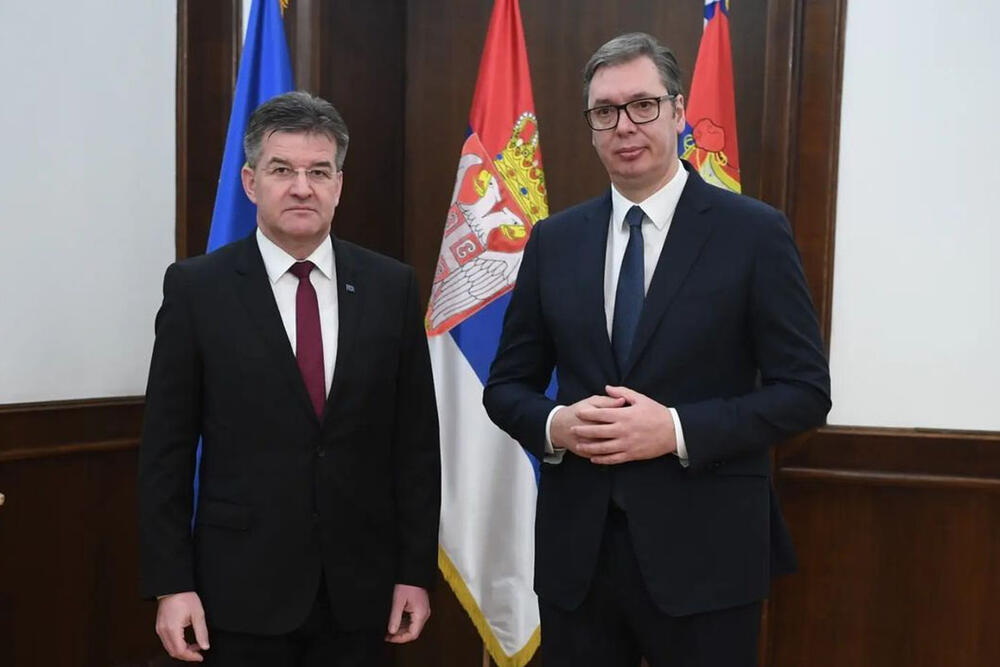 Aleksandar Vučić, Miroslav Lajčak