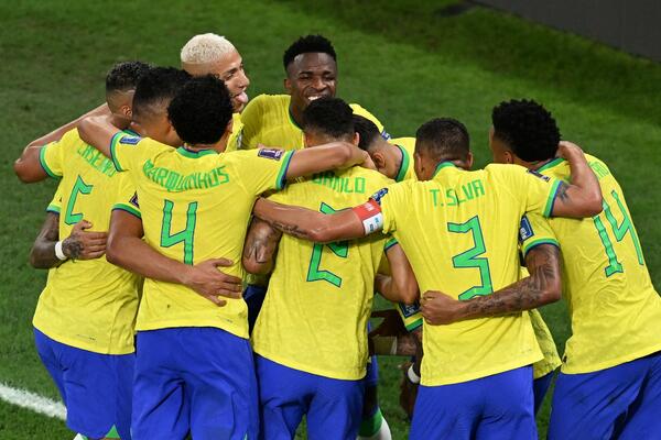 UŽIVO, BRAZIL - JUŽNA KOREJA Gledamo strašan fudbal, Brazilci nemilosrdni - Son i društvo u "nokautu" iz kog će se teško probuditi