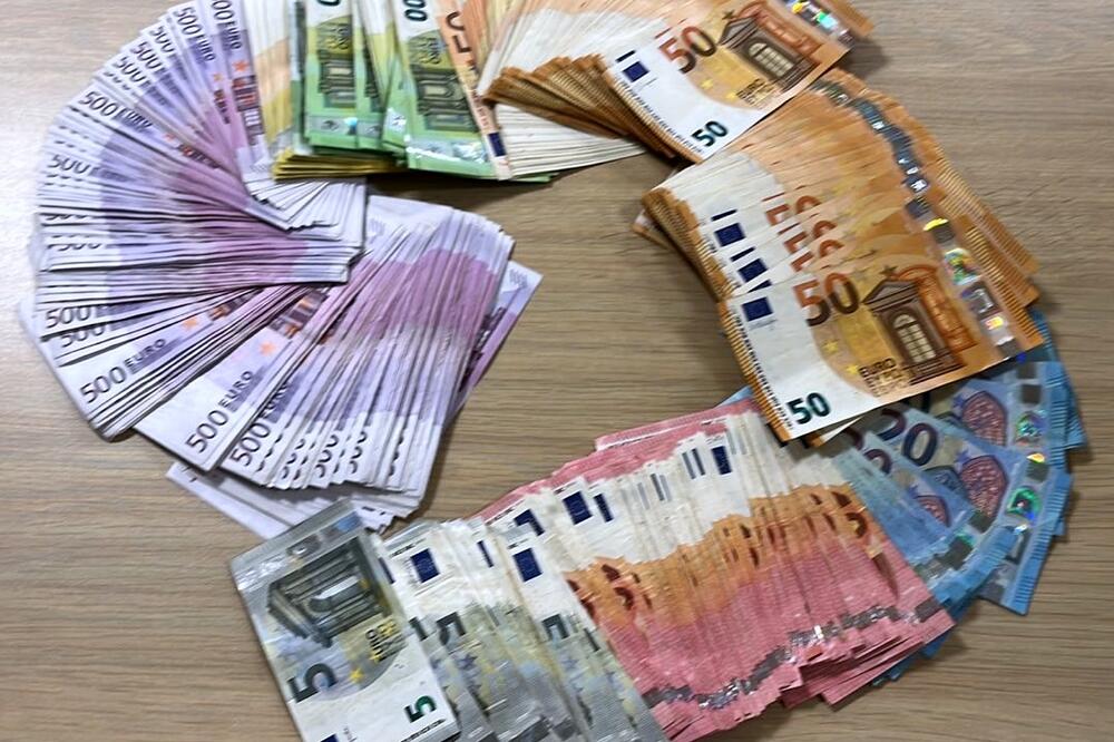 POLICAJAC DEVOJCI DAO KESU, ONA U NJU STAVILA 76.000 EVRA: Saslušani osumnjičeni za pranje novca od droge