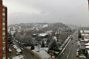 SNEG DANAS ZABELEO SRBIJU A STIŽE NAM I OVA OPASNA POJAVA! Meteorolog Ristić najavio vremenski rolerkoster! Spremite se za vikend