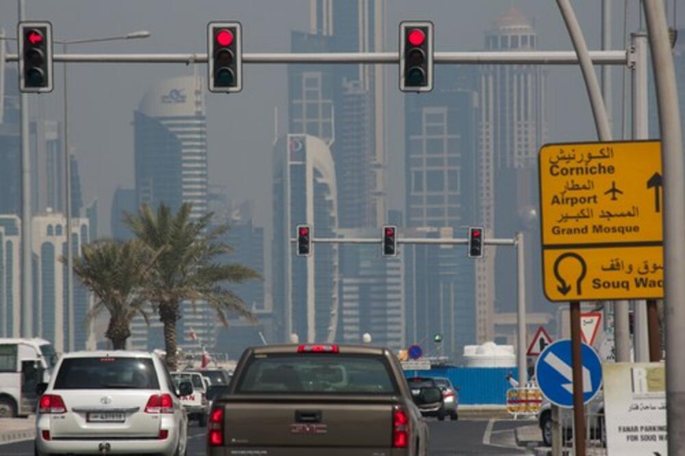 Katar, saobraćaj