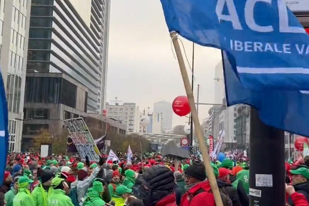 PROTEST PARALISAO BRISEL: Preko 15.000 demonstranata zatražilo bolje plate i zaštitu od visokih cena energenata