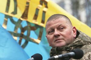 NEKA SILA BUDE S TOBOM: Šok zbog onoga što komandant ukrajinske vojske NOSI NA PANCIRNOM PRSLUKU (FOTO)