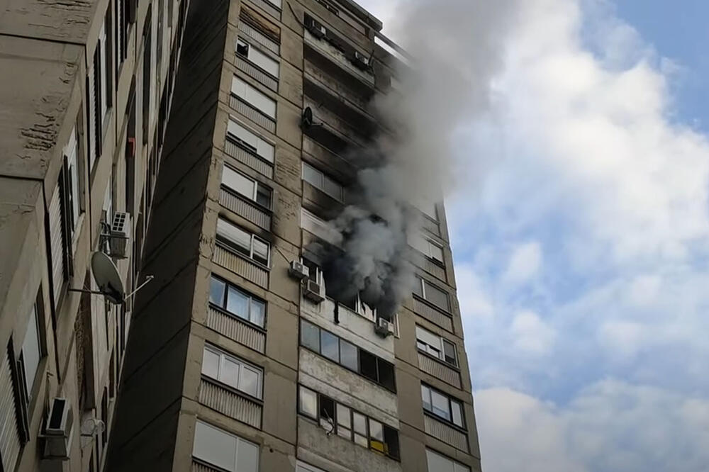 POŽAR U MOSTARU, ŠEST OSOBA POVREĐENO, MEĐU NJIMA I DETE: Izbila vatra u stambenoj zgradi, dim se širio velikom brzinom (VIDEO)